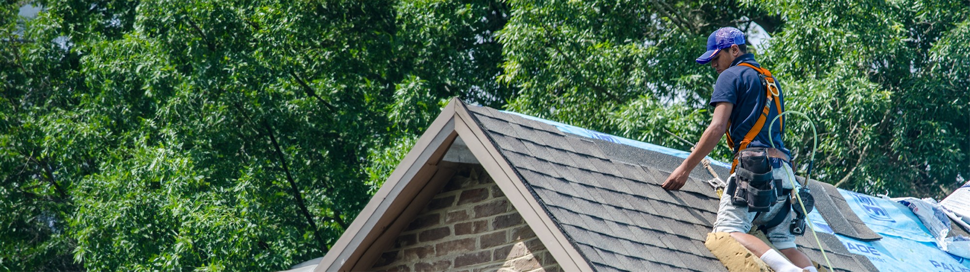 Roof replacement contractor in Indianapolis, IN