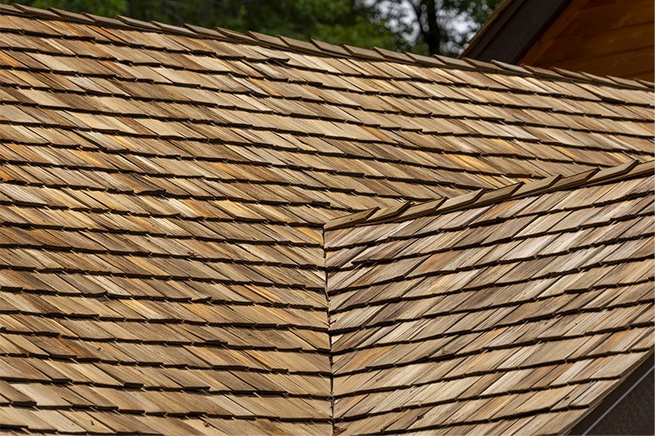 new cedar shake roof construction
